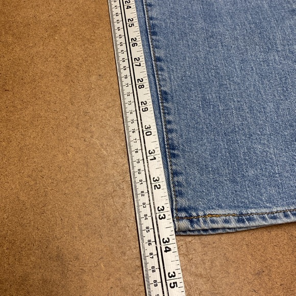 LEVI 511- EUC - Picture 6 of 6